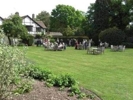 Cisswood House Hotel Horsham Bagian luar foto